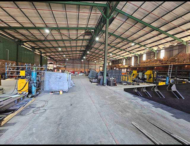 4,196M² FACTORY TO LET IN NORTH RIDING